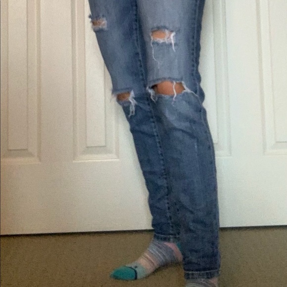 EUC Garage Skinny Jeans - Picture 2 of 6